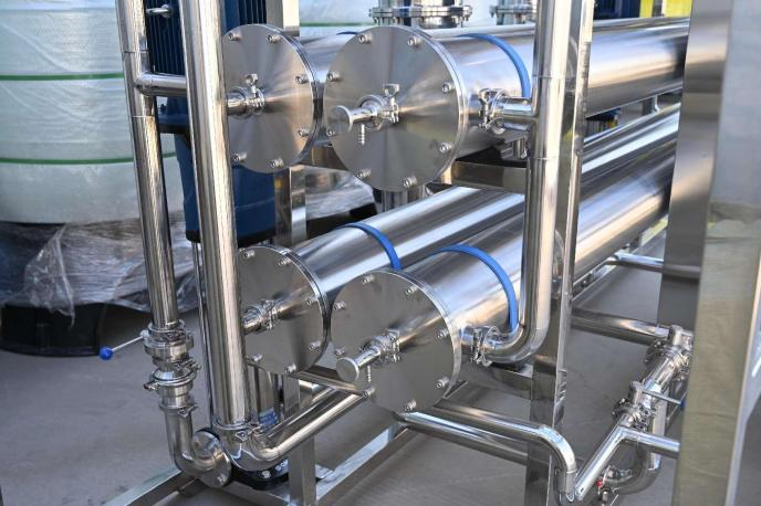 Sanitary tri-clamp sample valve