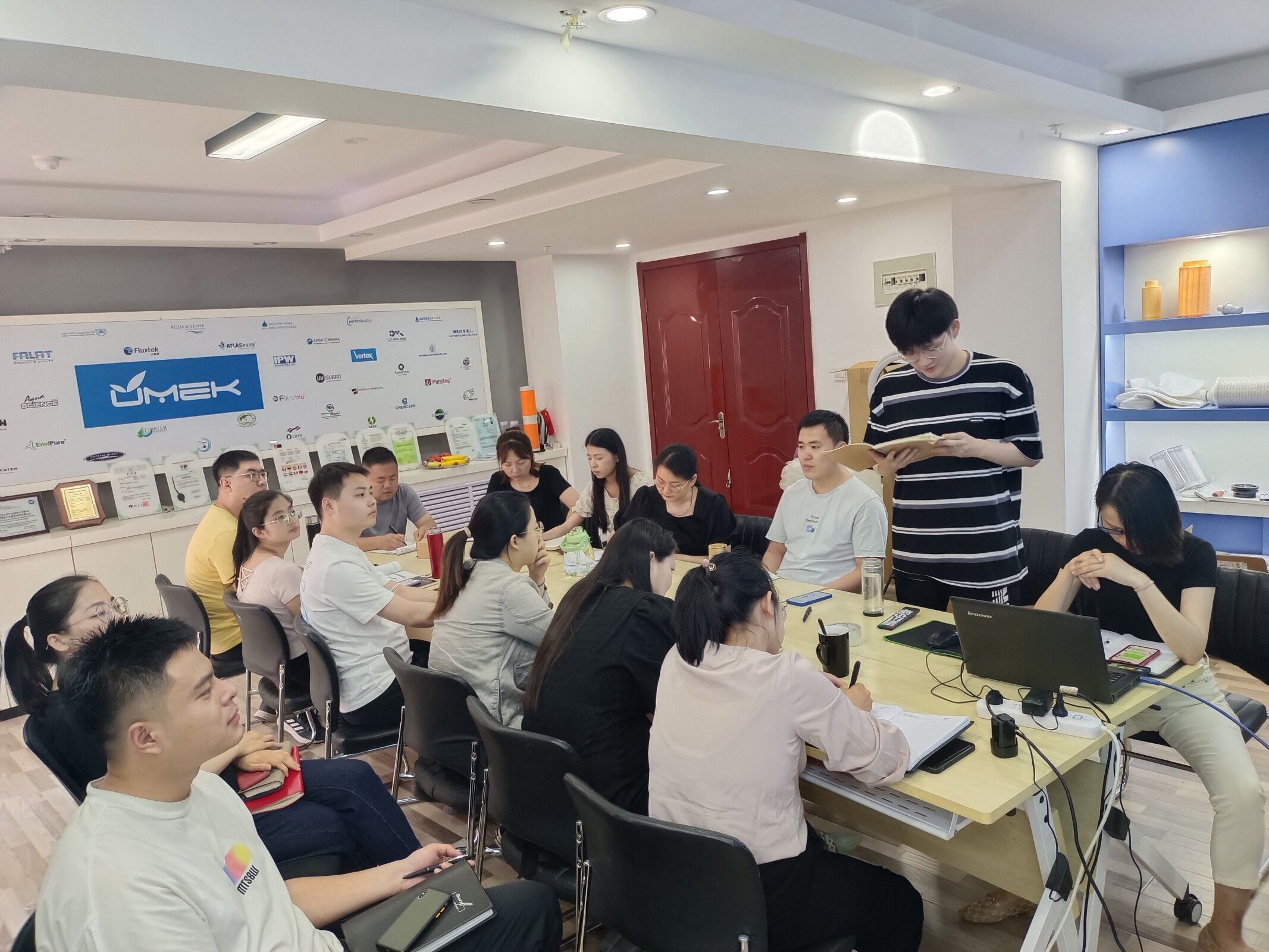 May Monthly Work Summary Meeting