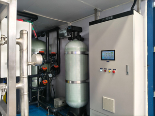 Custom Design Containerized RO Plant | High-Efficiency Pure Water Treatment Machinery for Well & Tap Water